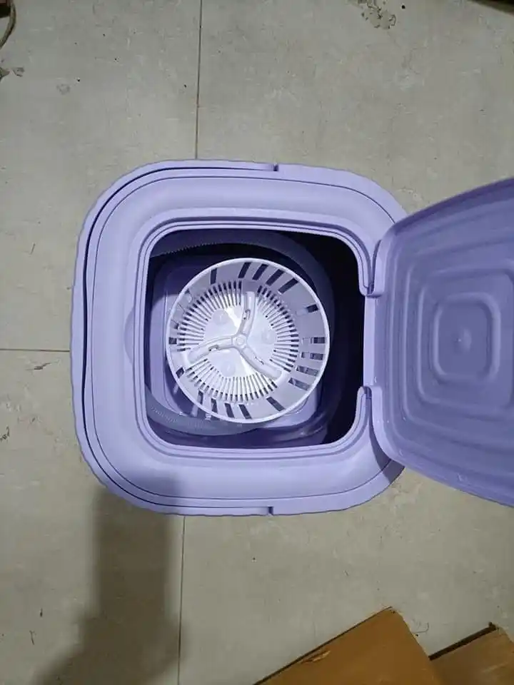 Mini Foldable washing Machine.