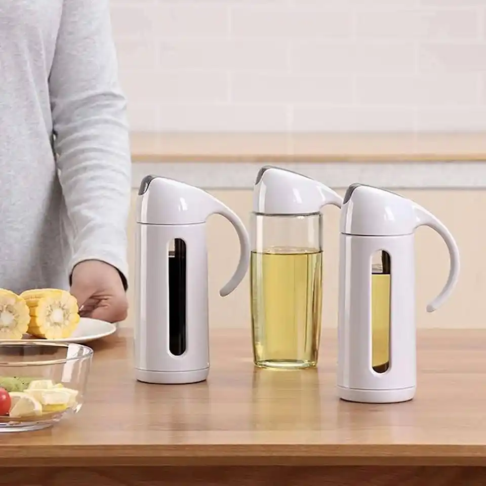 Automatic flip oiler J-927(320 ml)