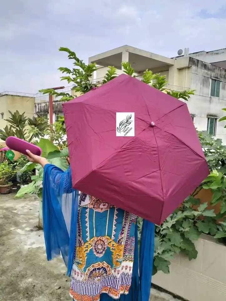 Capsule umbrella